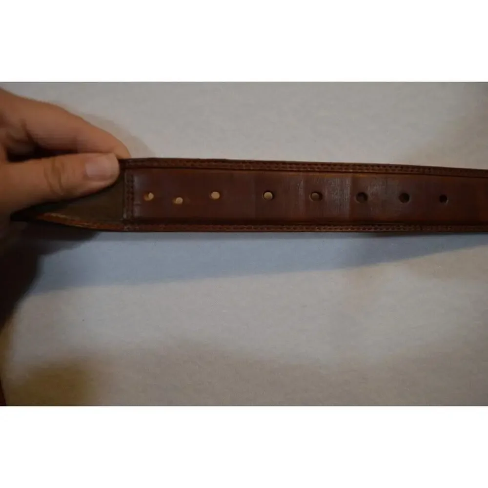 Duluth Trading Company Suede Belt Leather Size 46 -‎ READ